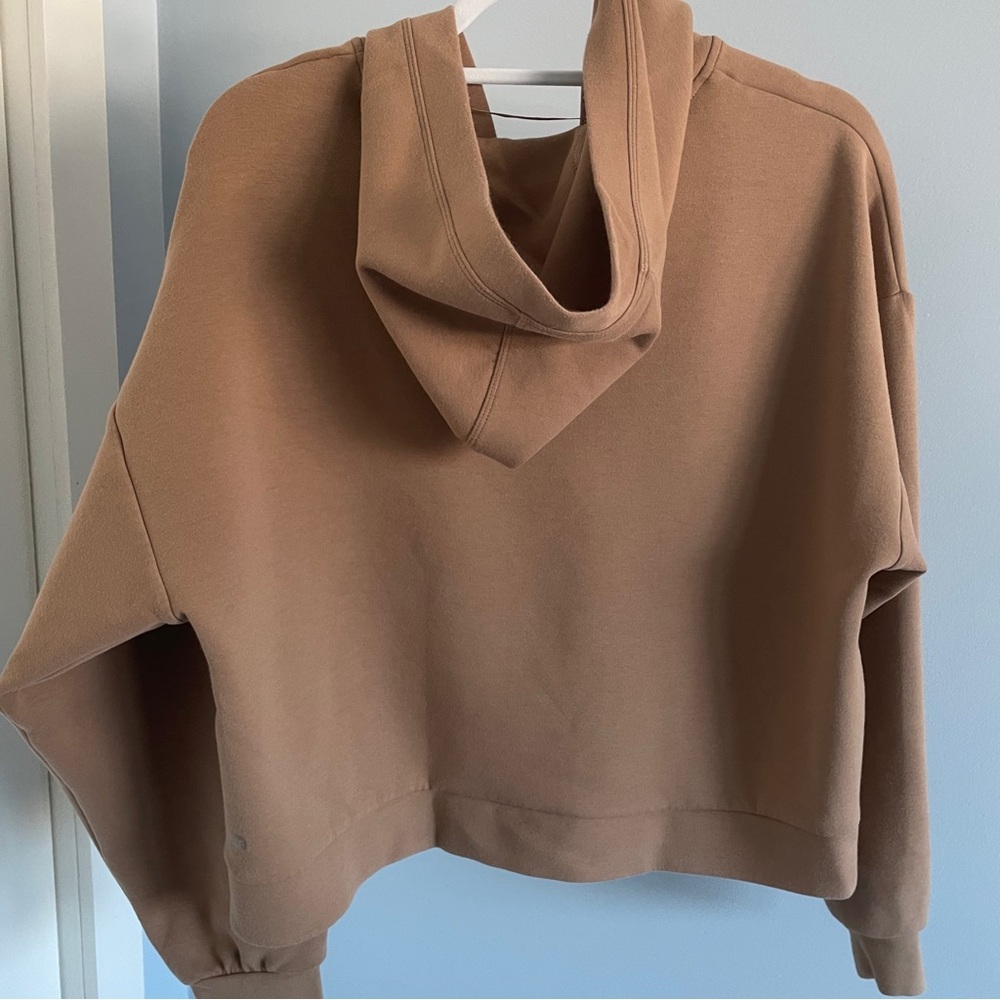 π¨π¦ Joe Fresh x Sasha Exeter mocha super soft active crop hoodie, women size M - Picture 5 of 15